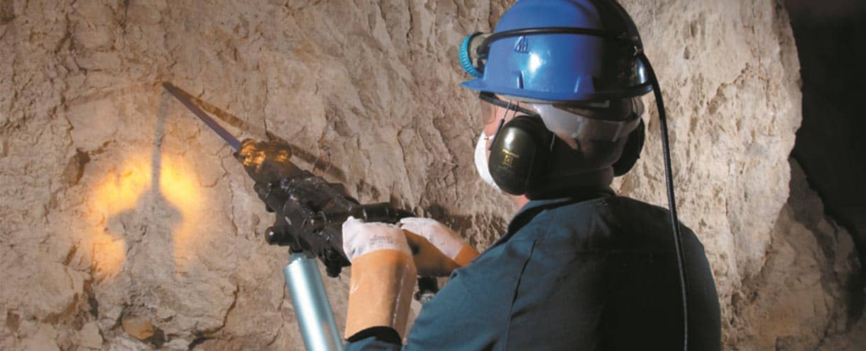 PNEUMATIC ROCK DRILLS